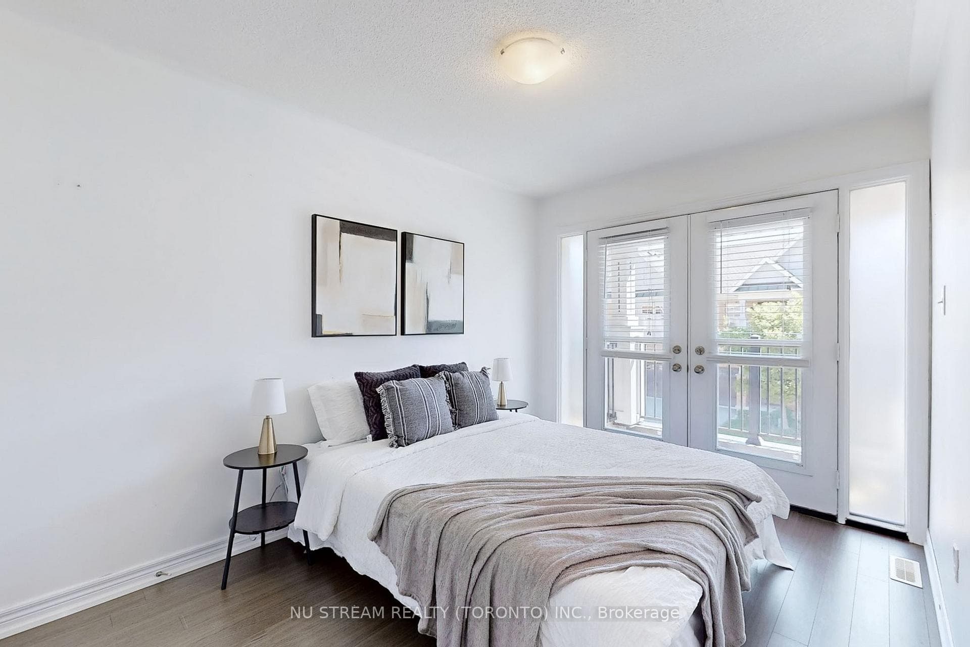 10 Latitude Lane photo 14