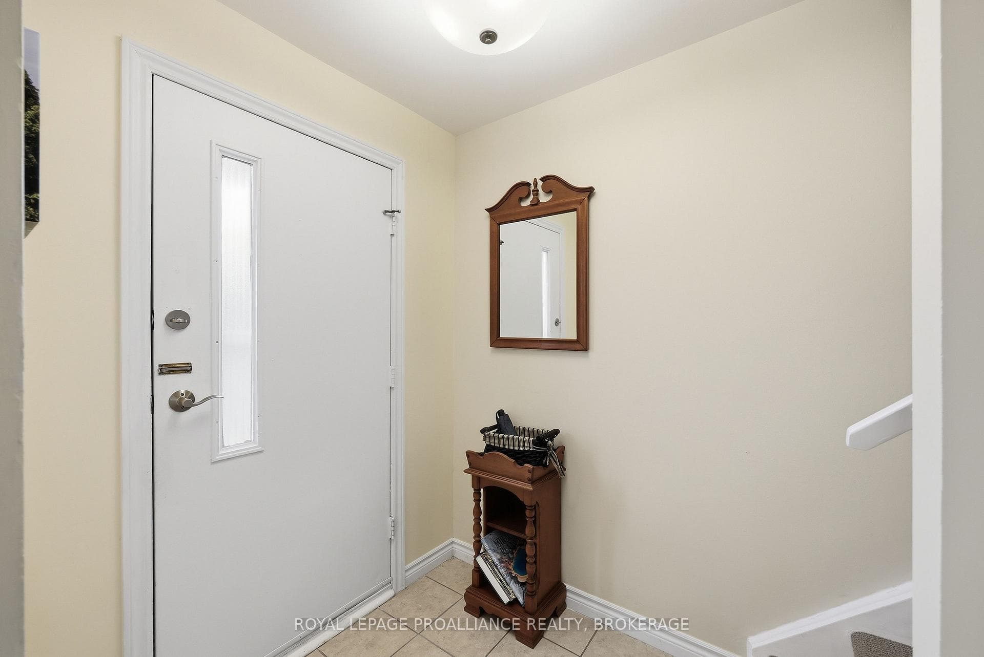5 Winchester Drive Unit 9 photo 4