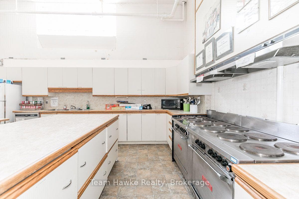539 HUGEL Avenue photo 45