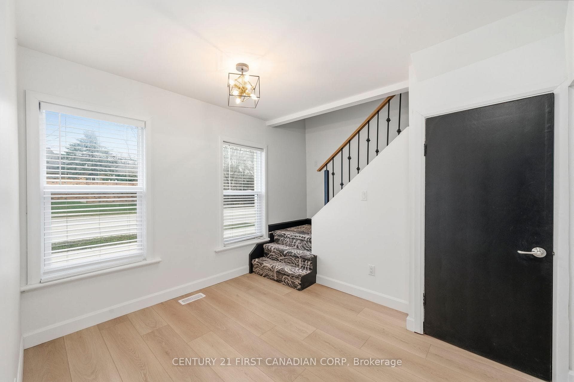 1326 COMMISSIONERS Road photo 14