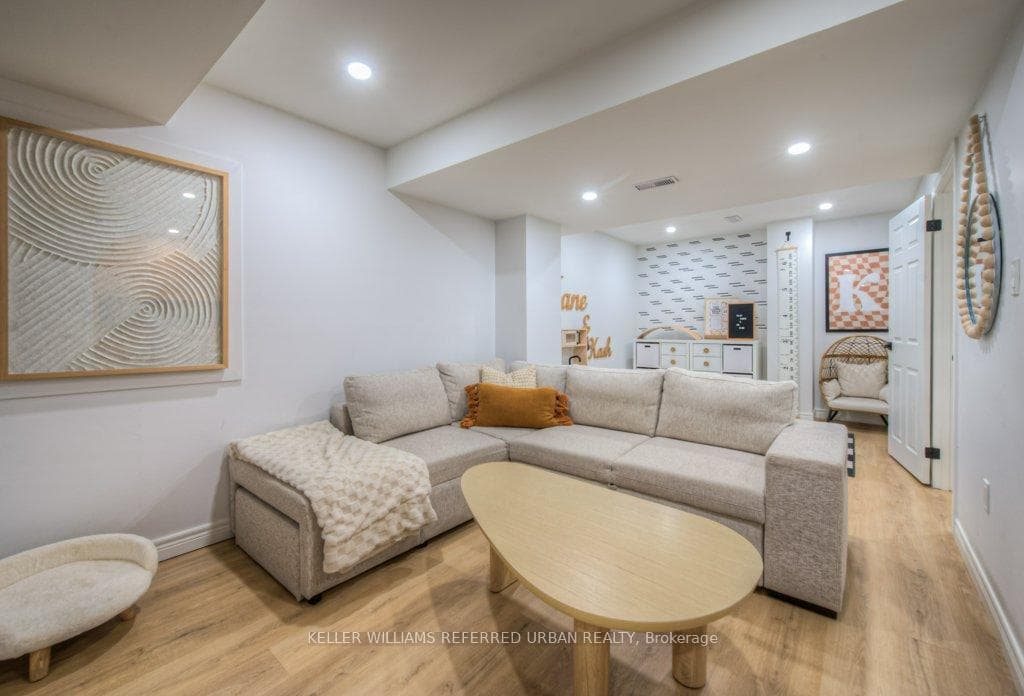 1194 Biason Circle photo 35
