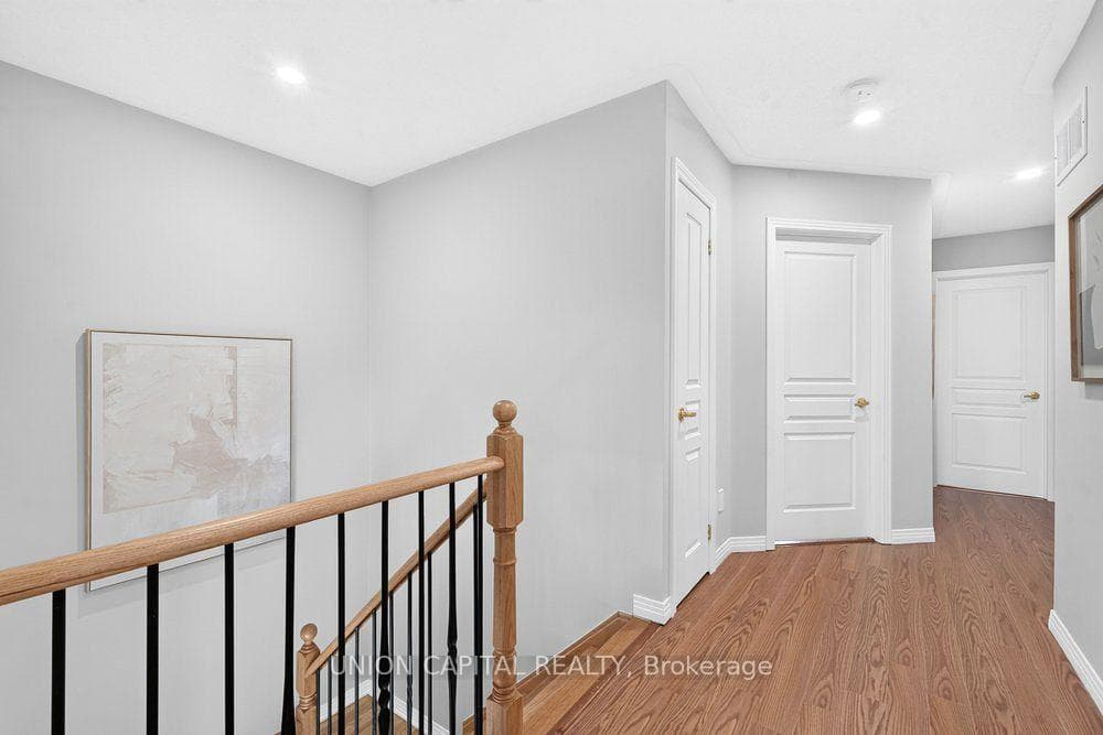61 Hillmount Road photo 26