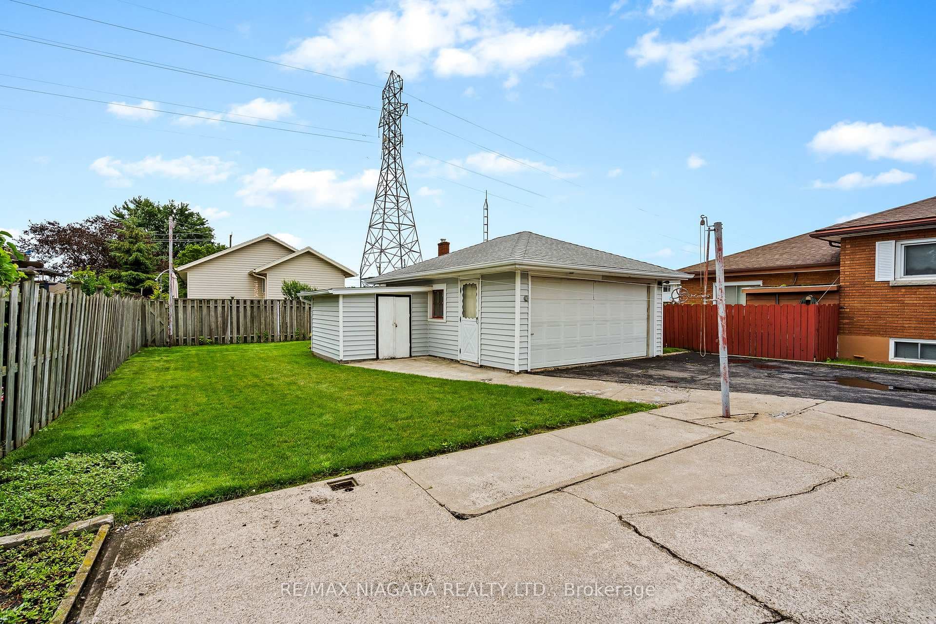 141 Mercury Avenue photo 26