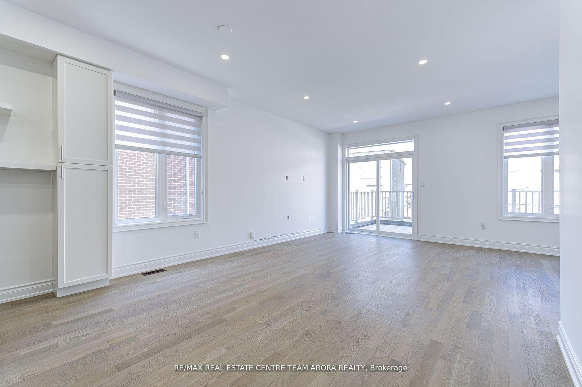 8585 Financial Drive photo 9