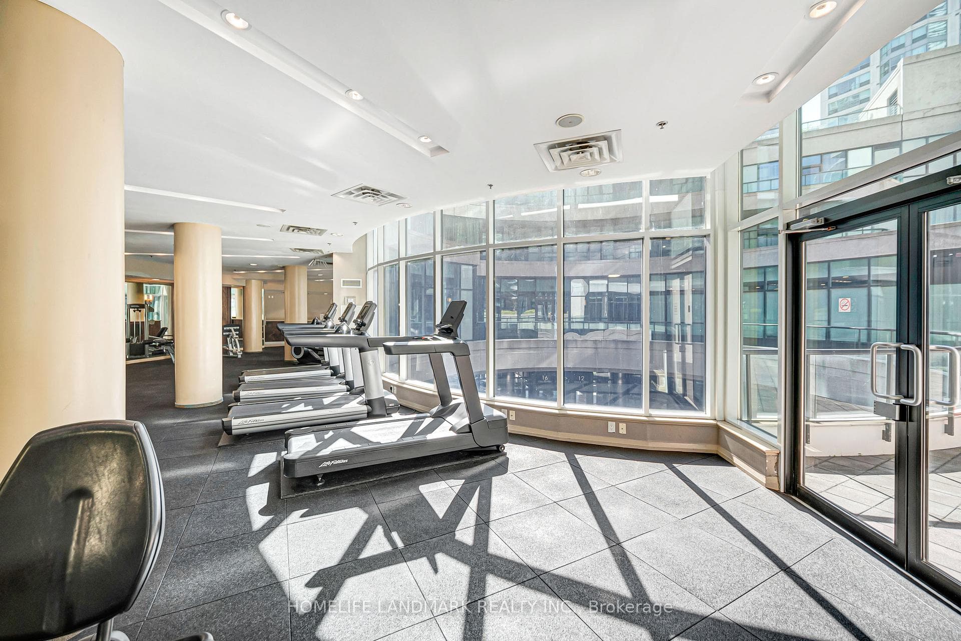 16 Yonge Street Unit 901 photo 42