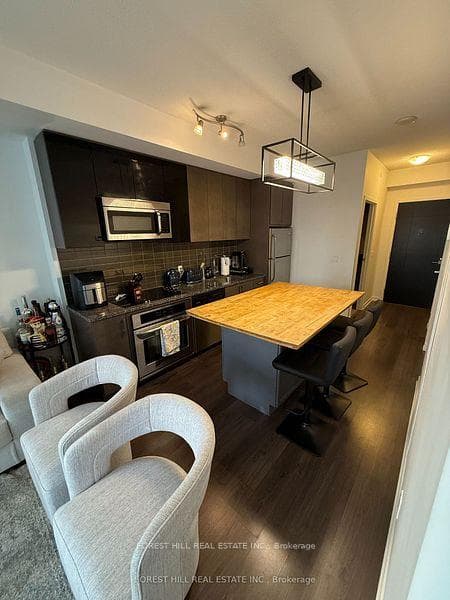 98 Lillian Street Unit 301 photo 11
