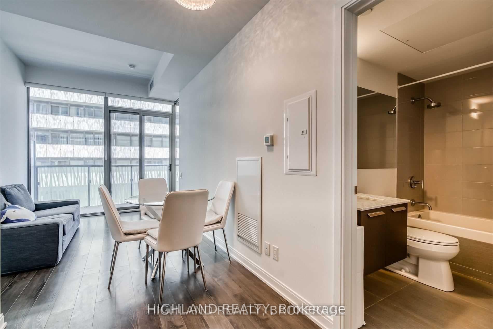 50 Charles Street Unit 3007 photo 10
