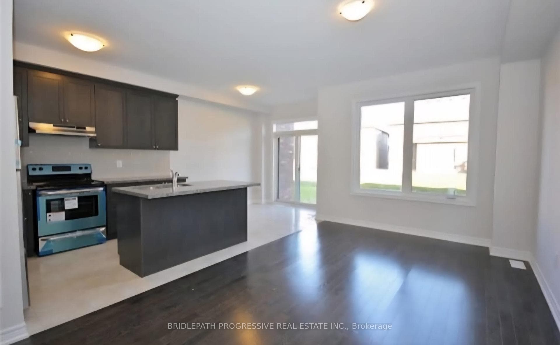 2081 Dale Road photo 4