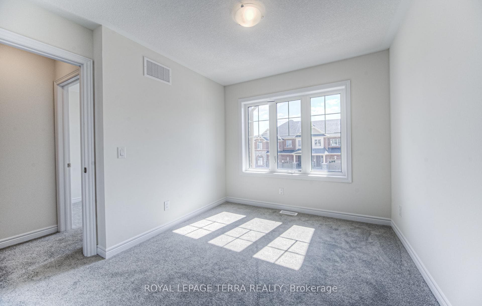 223 Broadacre Drive photo 22