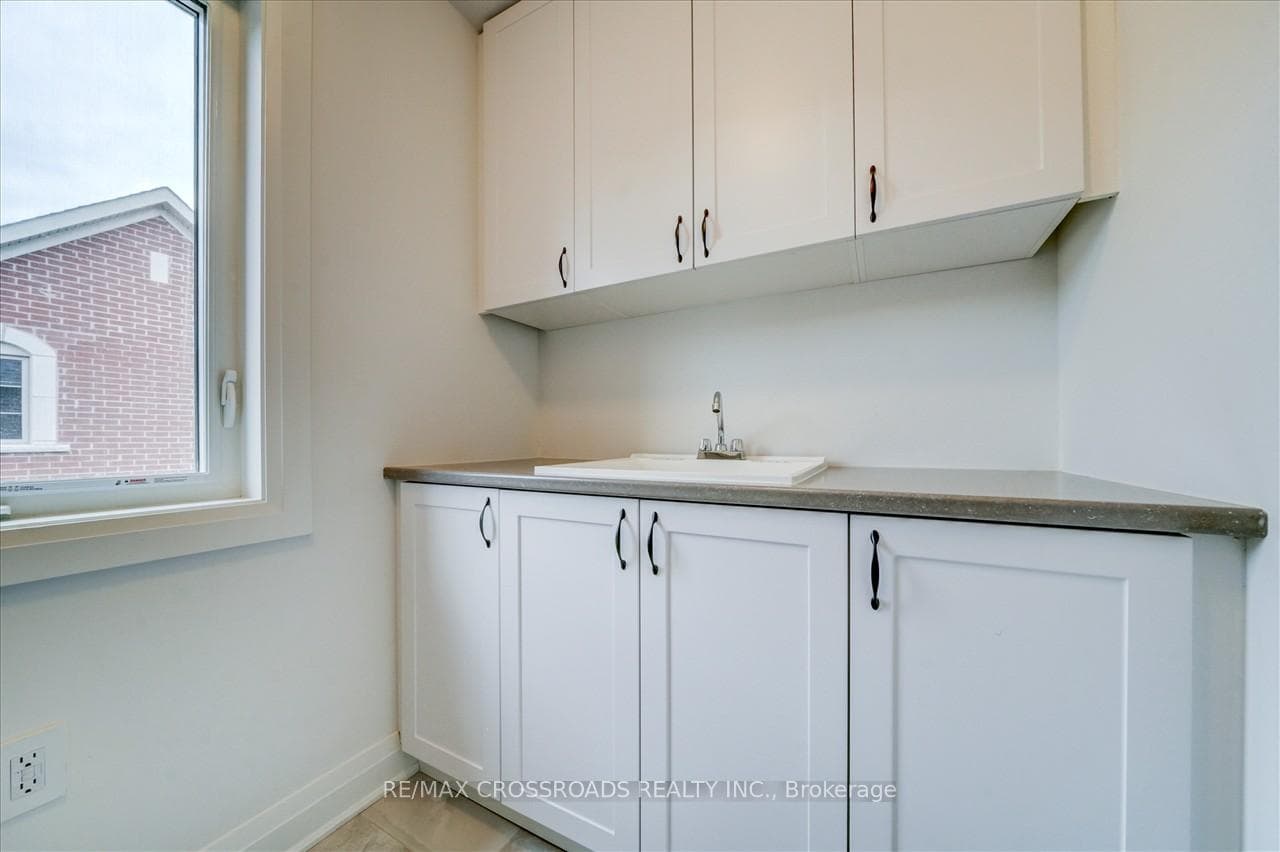 3010 Heartwood Lane photo 24