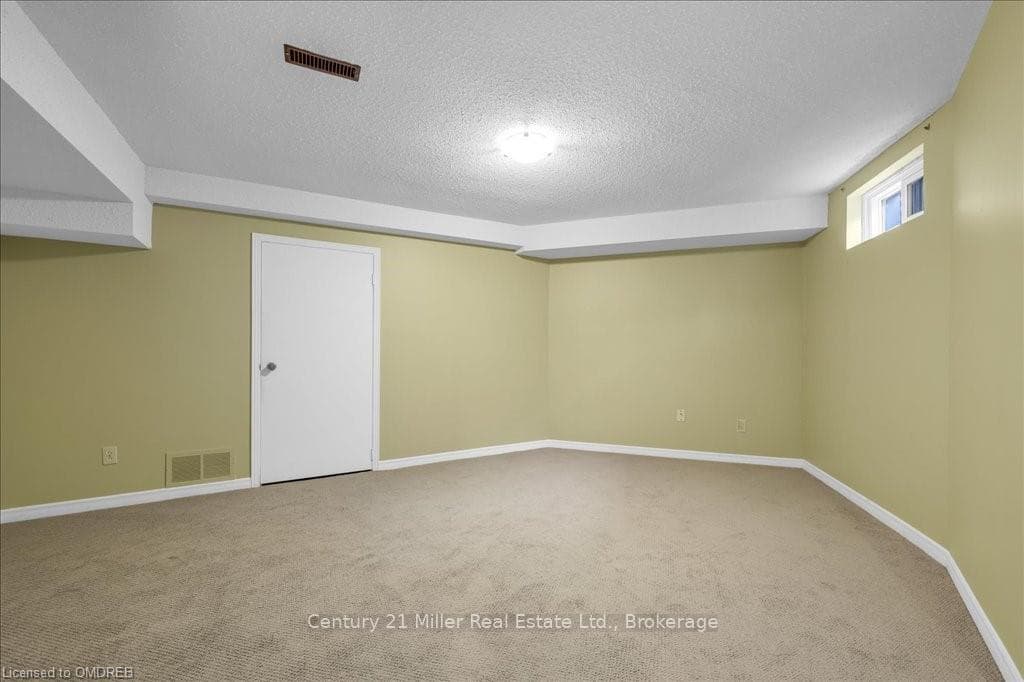 1297 GRIFFITH Place photo 33