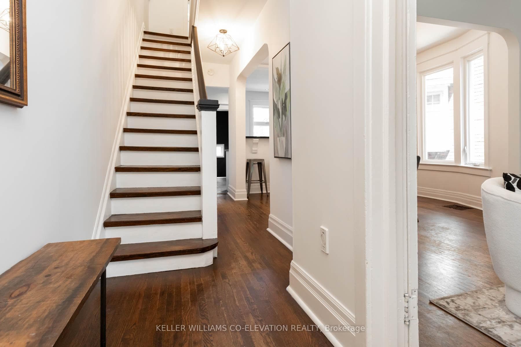 24 Kenneth Avenue photo 14