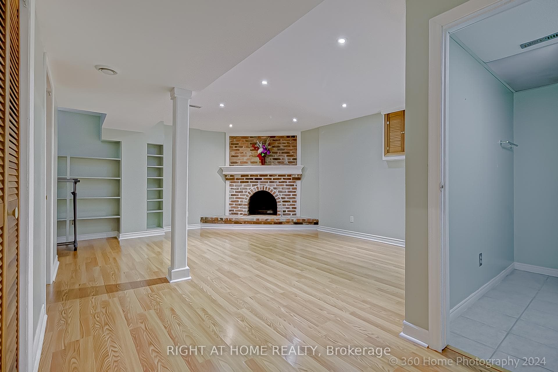 685 Foxwood Trail photo 20