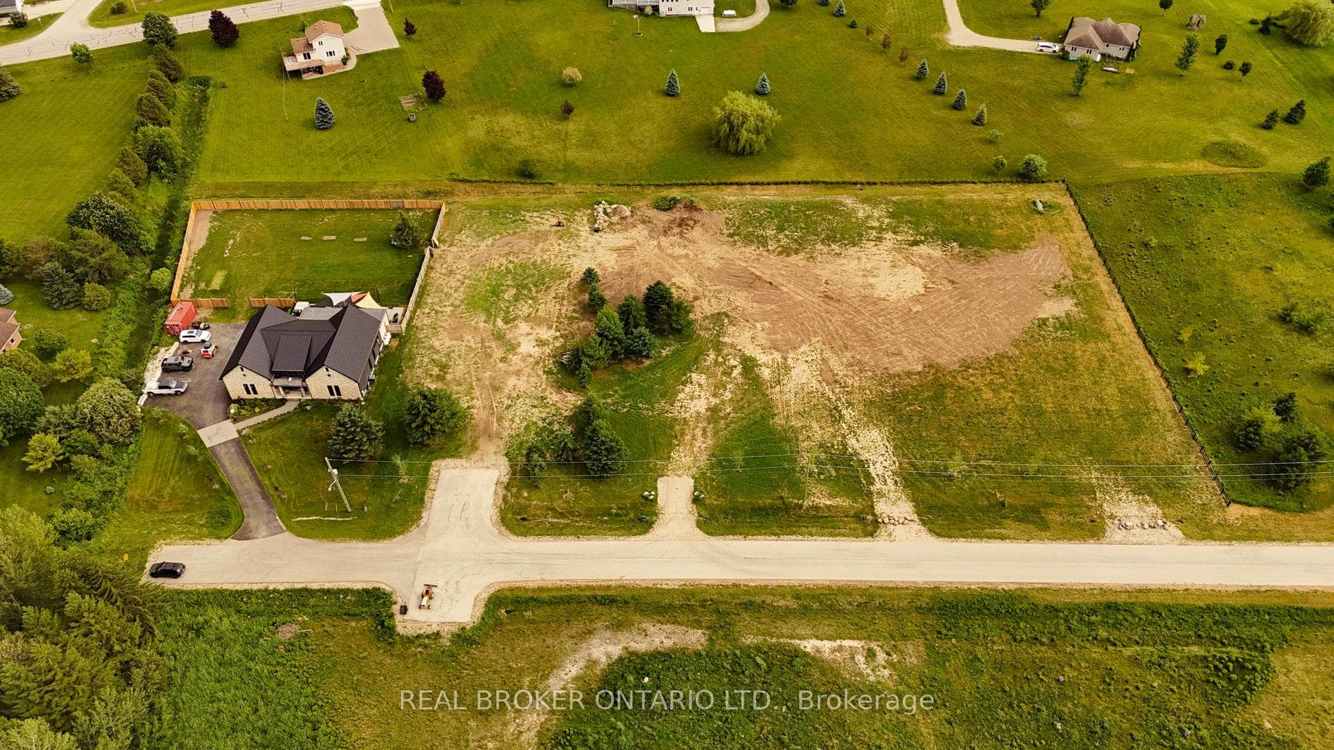 1022 Currie (Whole Lot) Street photo 28