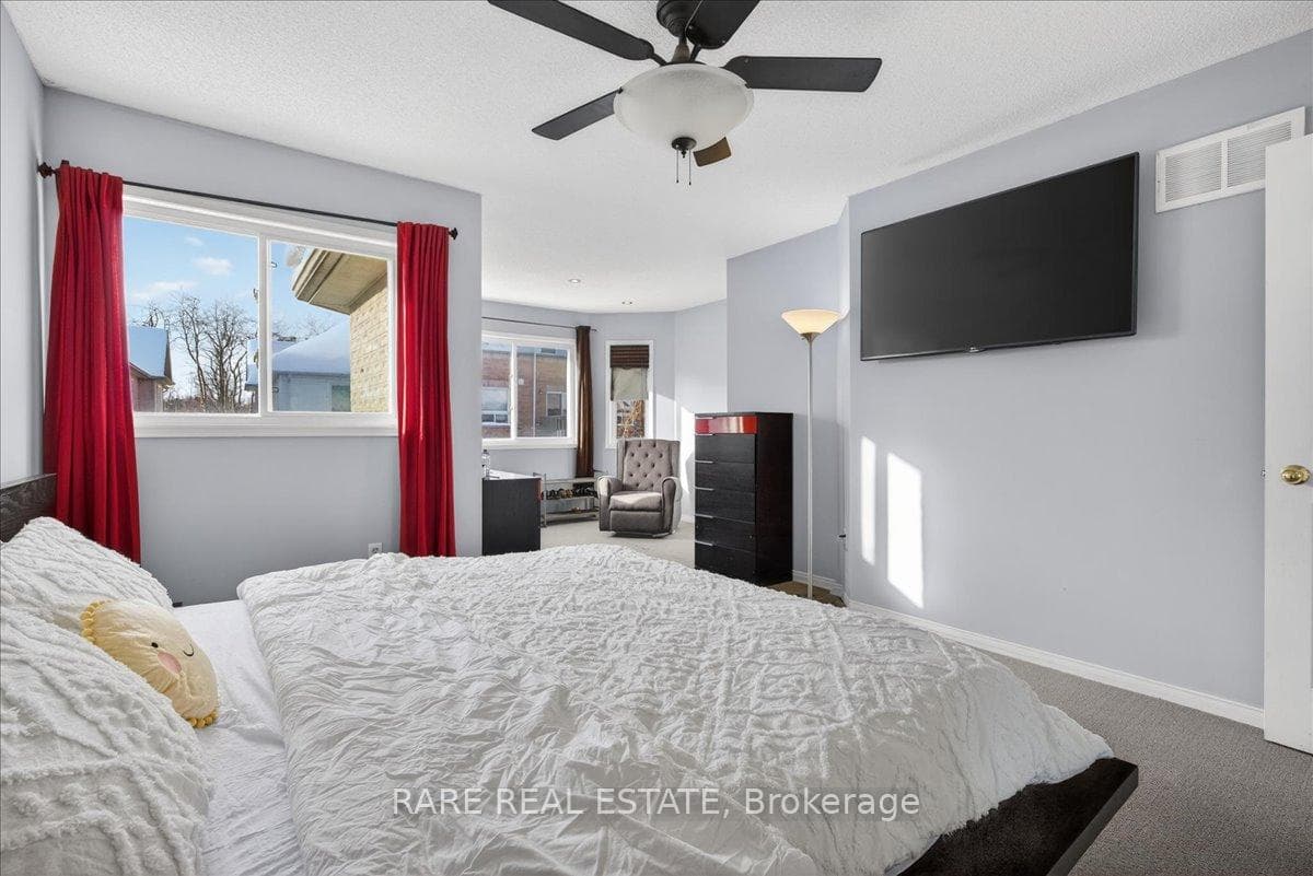1444 Forest Street photo 26