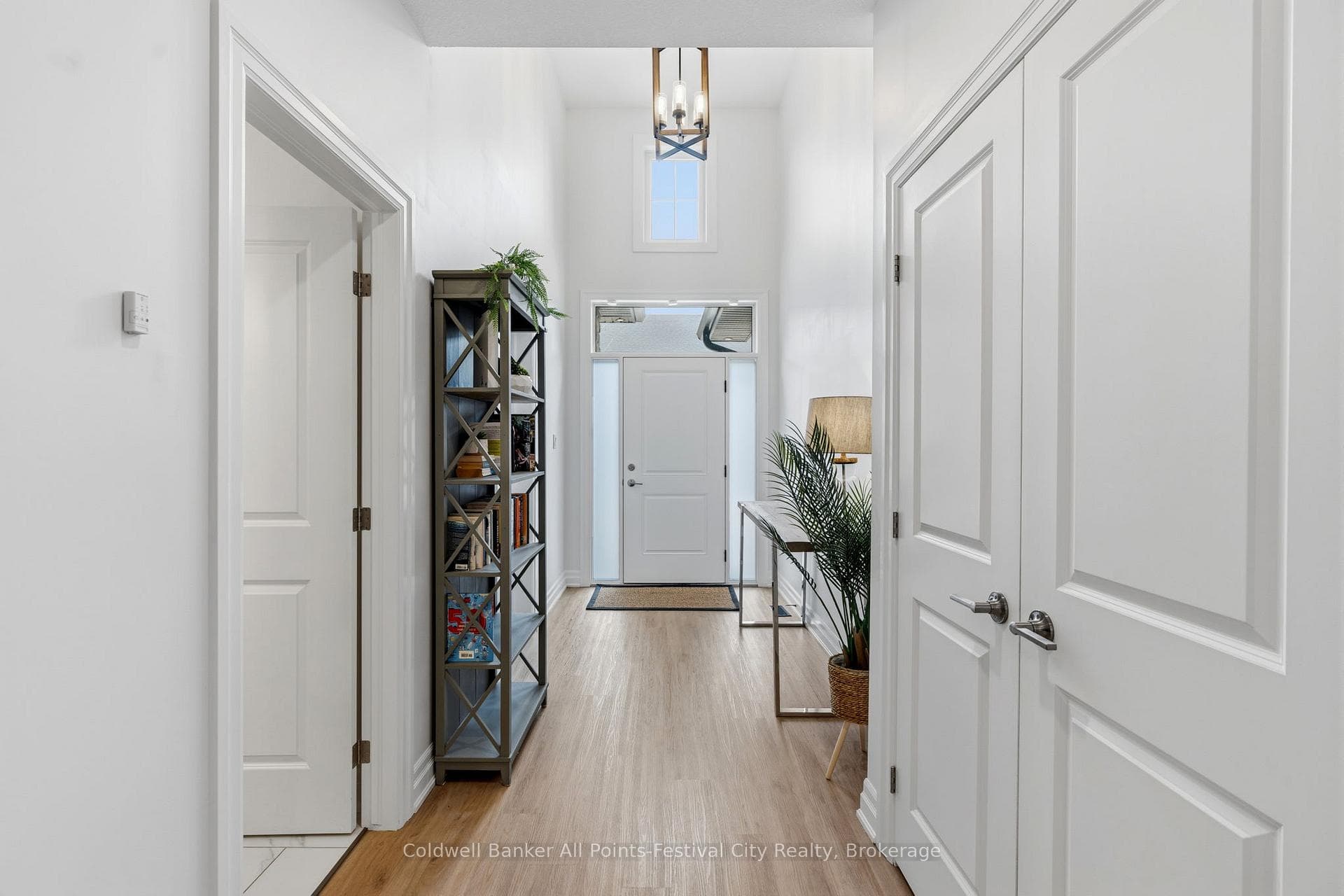 9861 Glendon Drive Unit Unit 106 photo 8