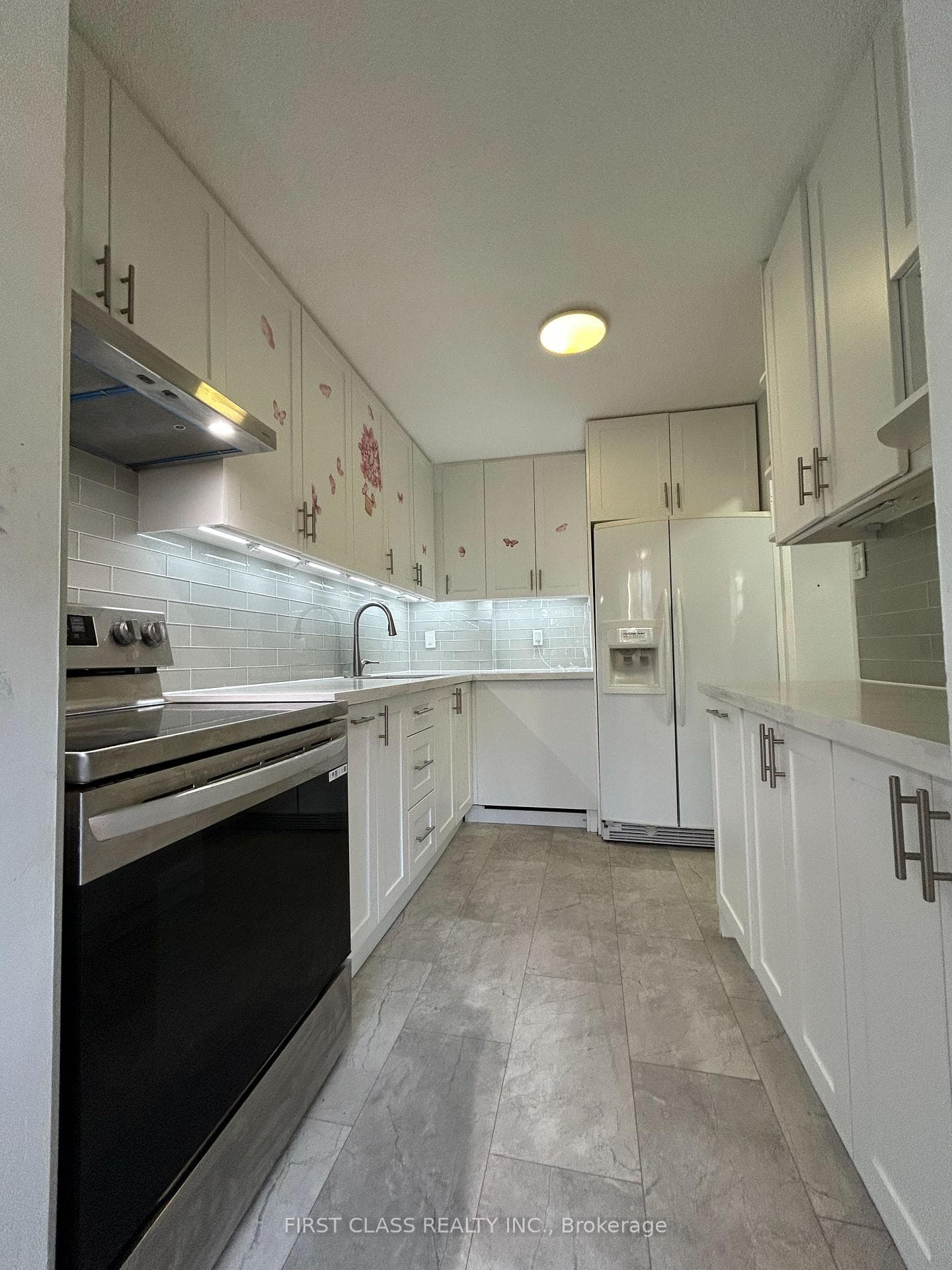 2121 Roche Court Unit 106 photo 1
