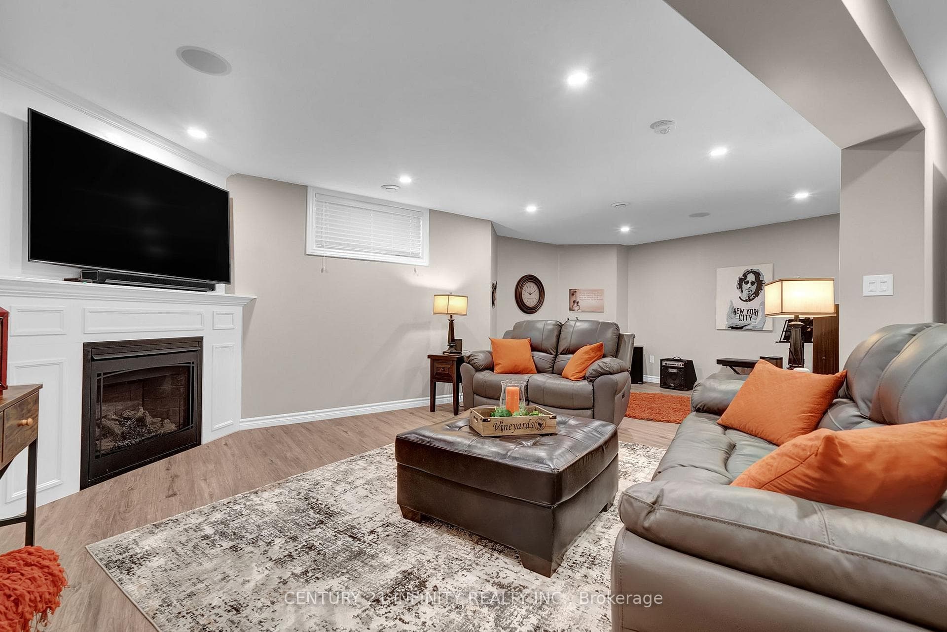 16 LORI Boulevard photo 23