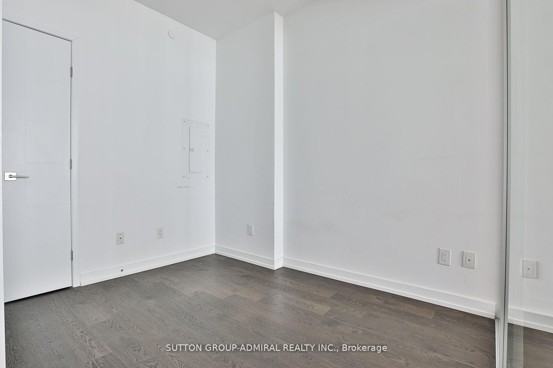 488 University Avenue Unit 2308 photo 10