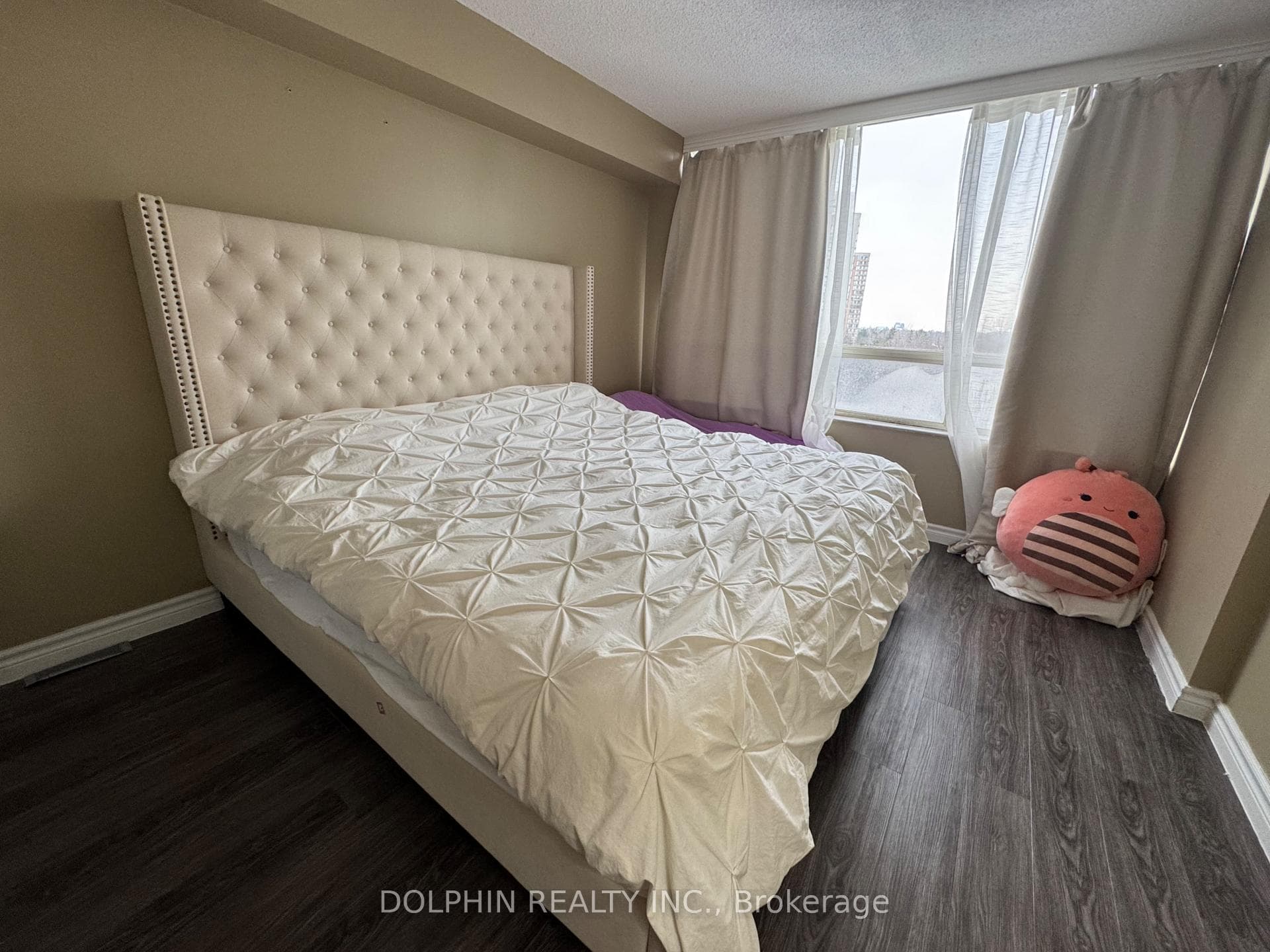 175 Bamburgh Circle Unit 614 photo 27