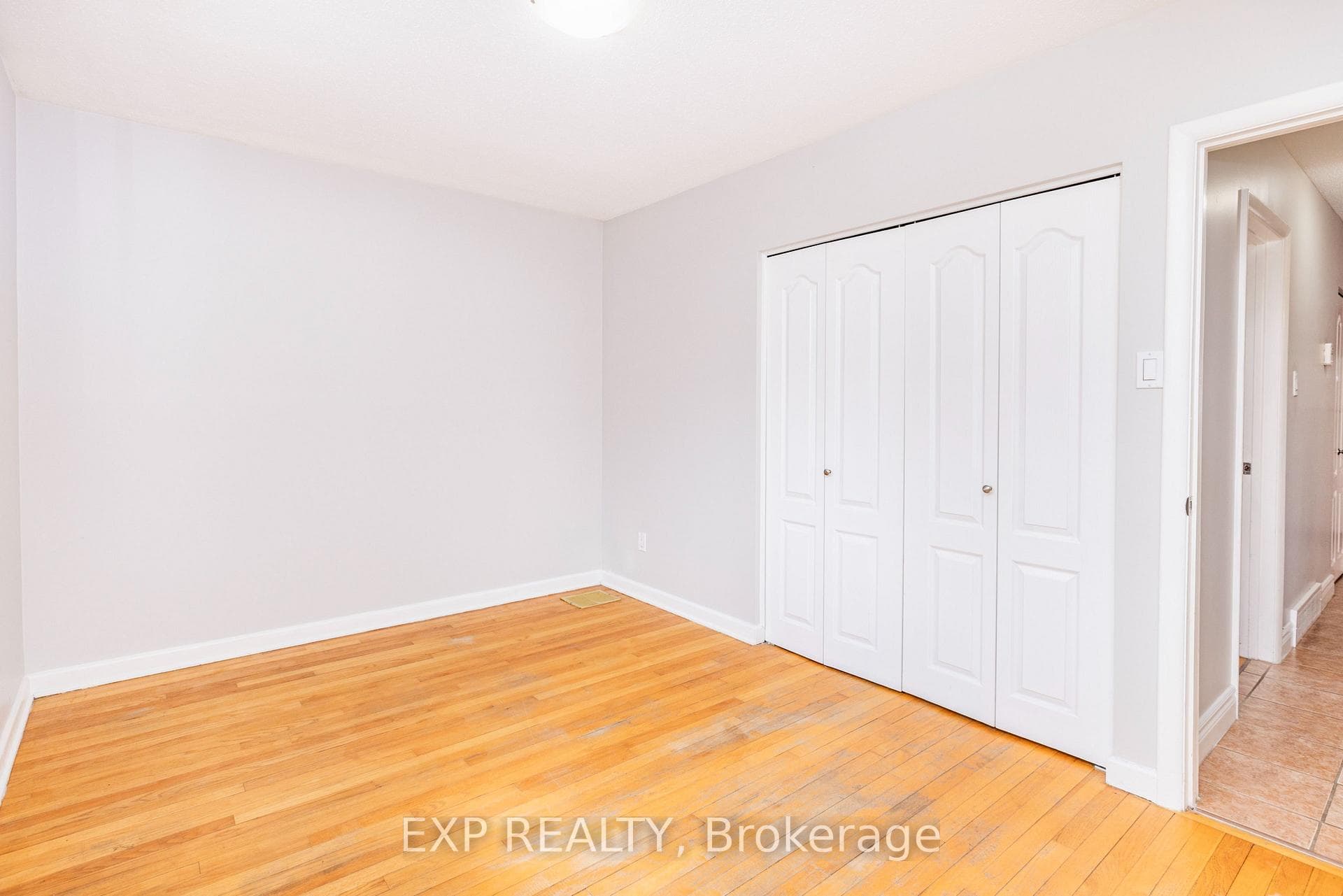 1272 Maitland Avenue photo 19