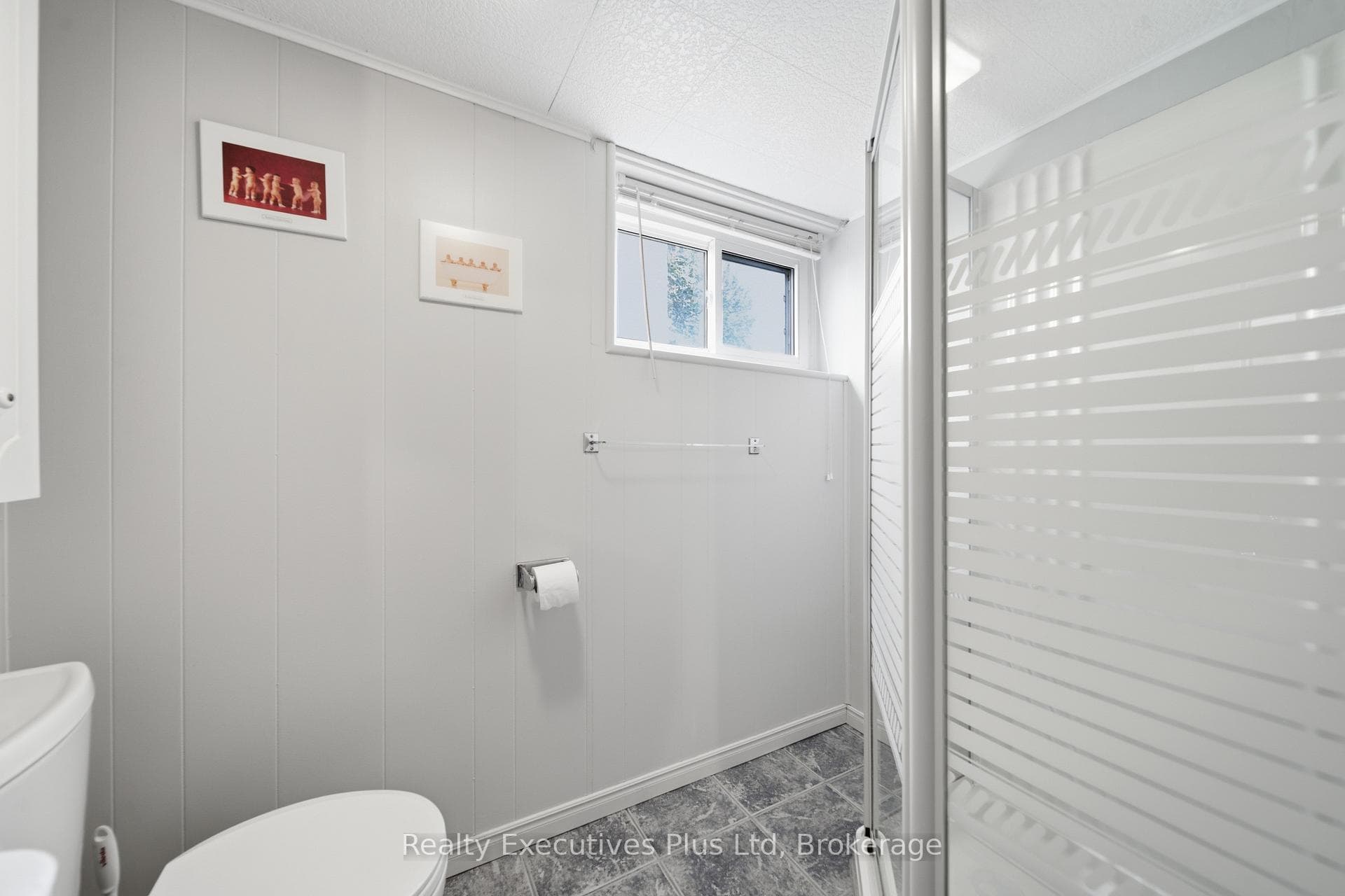 82 Cassino Avenue photo 31