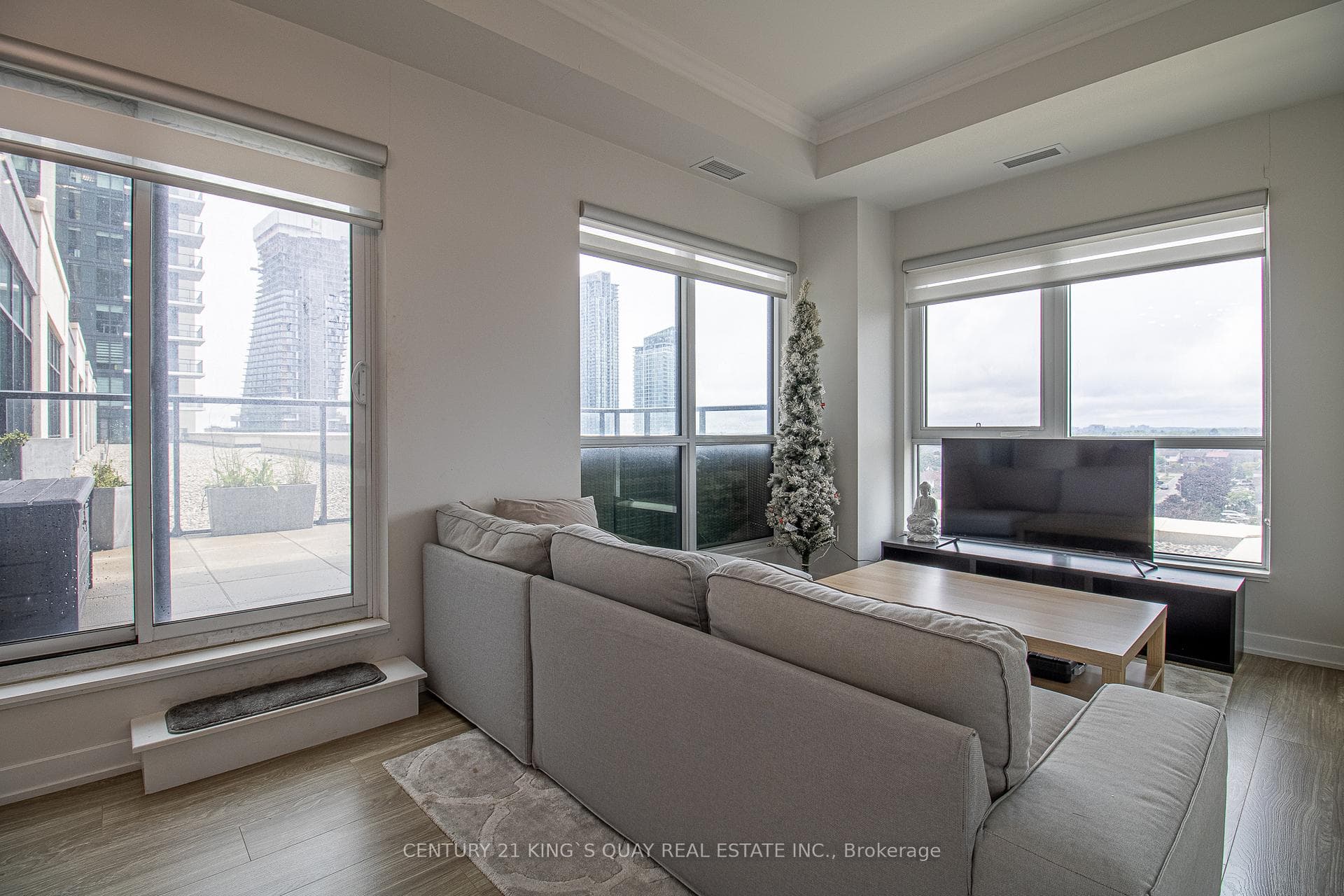 4085 Parkside Village Drive Unit 729 photo 16