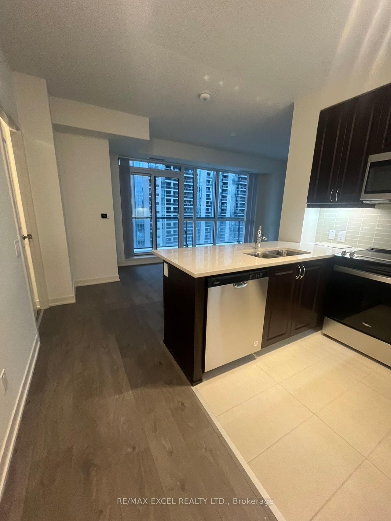 4955 Yonge Street Unit 1617 photo 14