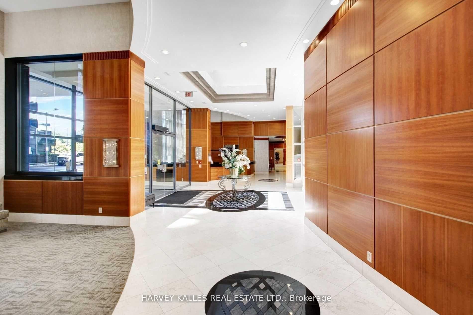 155 Beecroft Road Unit 1009 photo 3