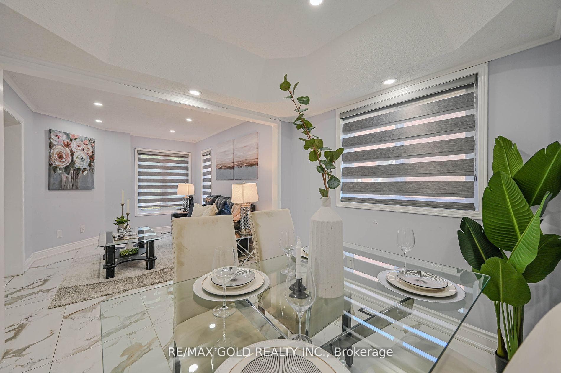 9 Stoneledge Circle photo 12