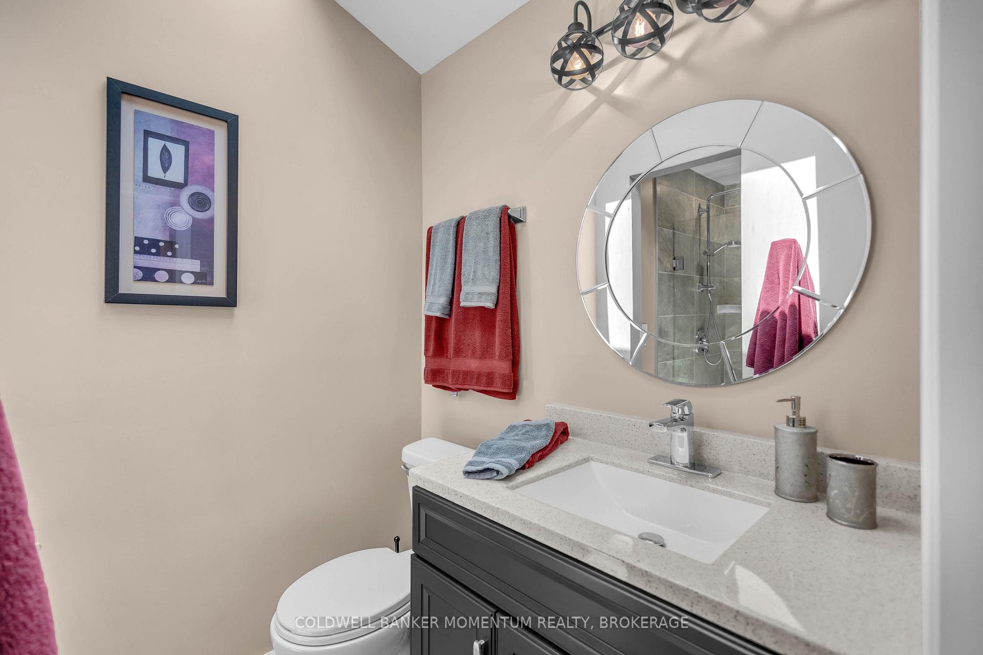 ENSUITE BATHROOM