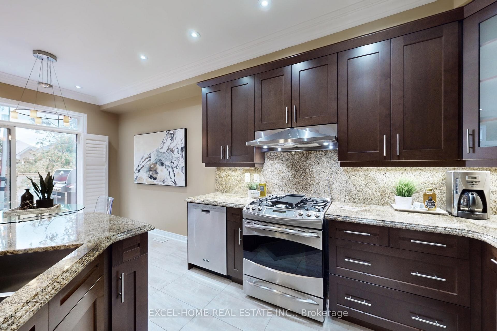 31 Snowy Owl Way photo 14