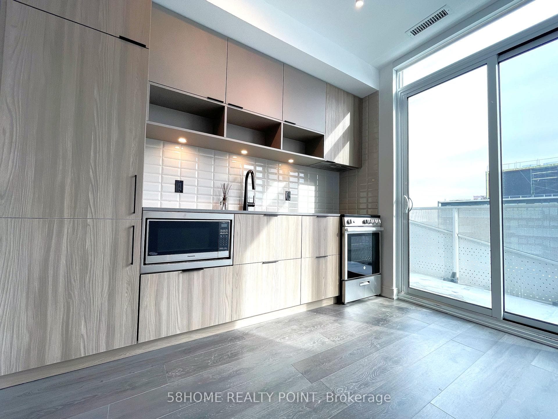 60 Tannery Road Unit 1206 photo 4