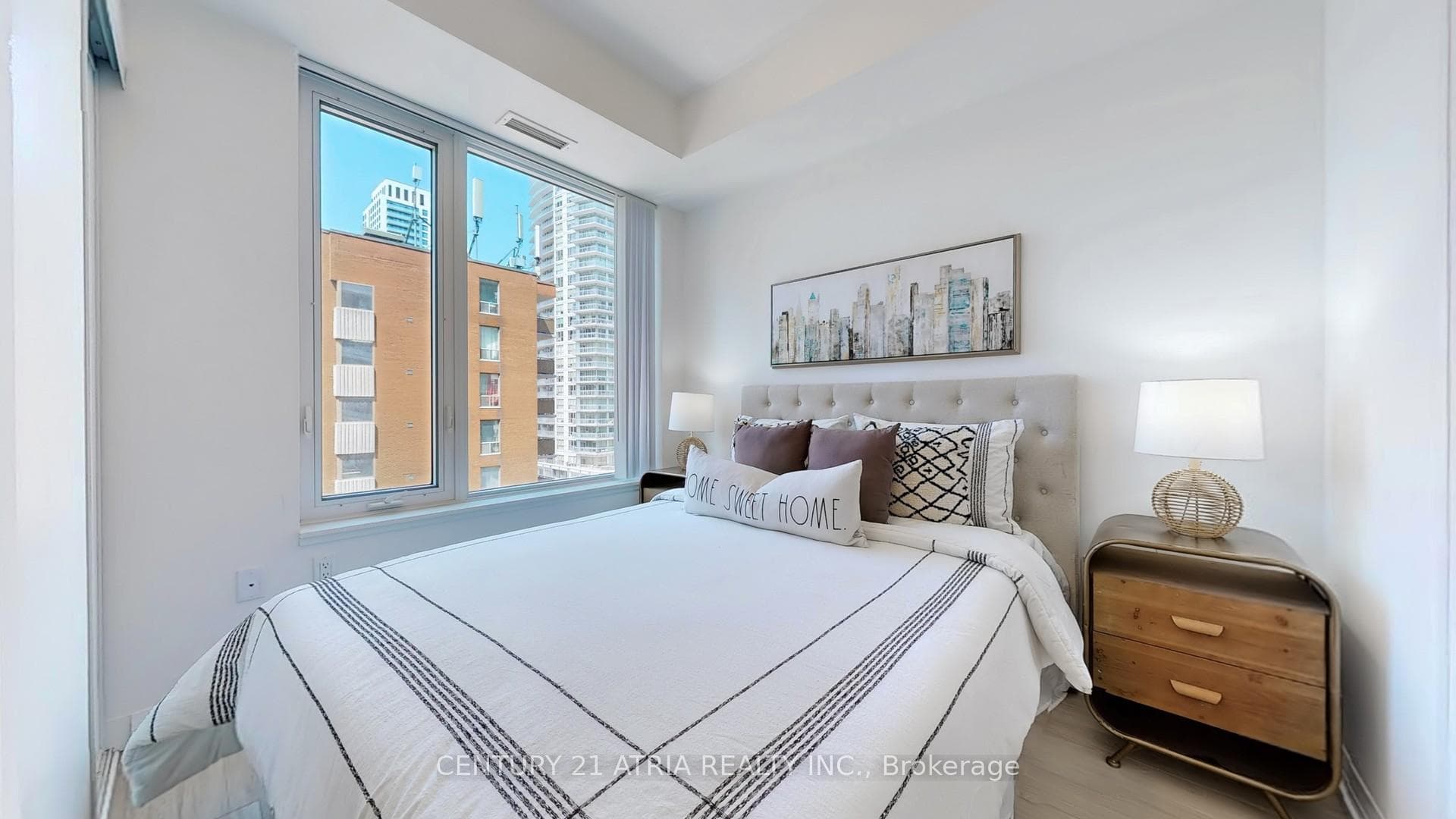 50 Dunfield Avenue Unit 1517 photo 8