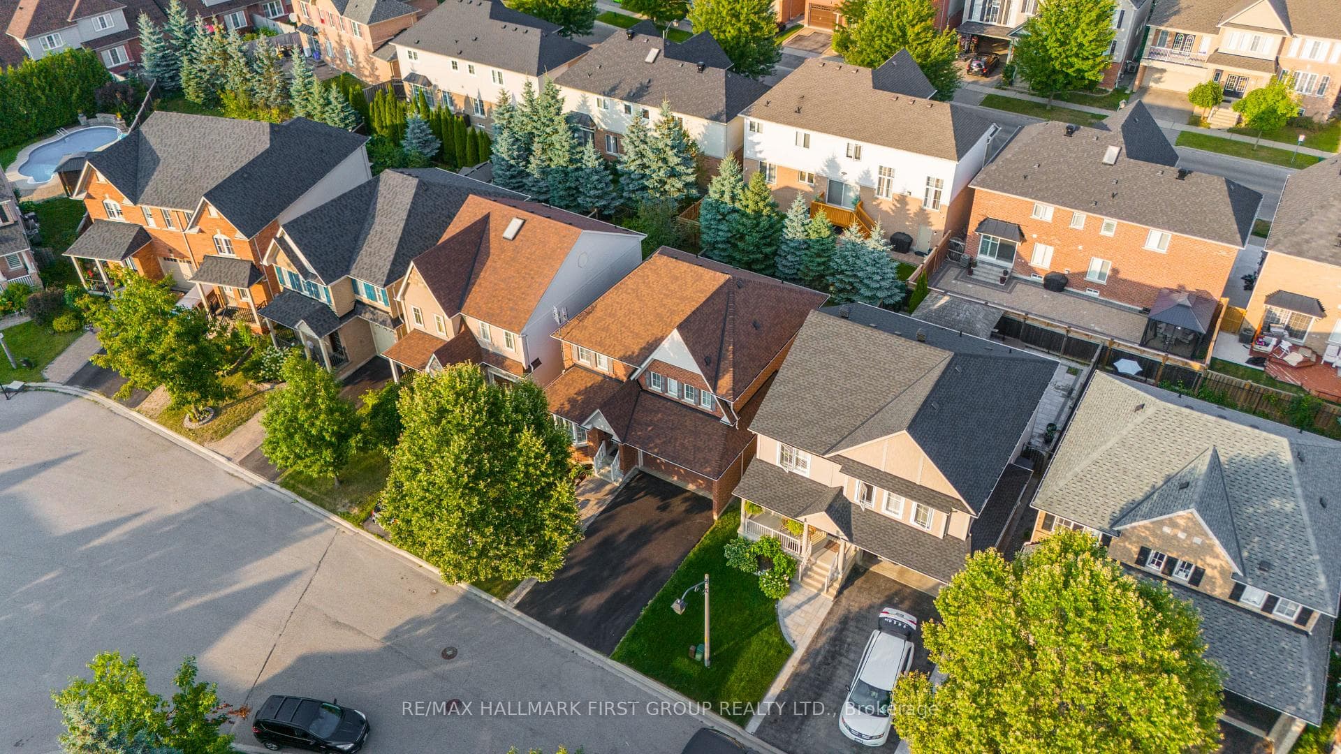 39 Rushbrooke Way photo 32