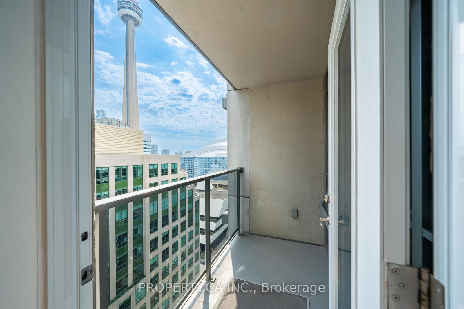 20 Blue Jays Way Unit 1809 photo 9