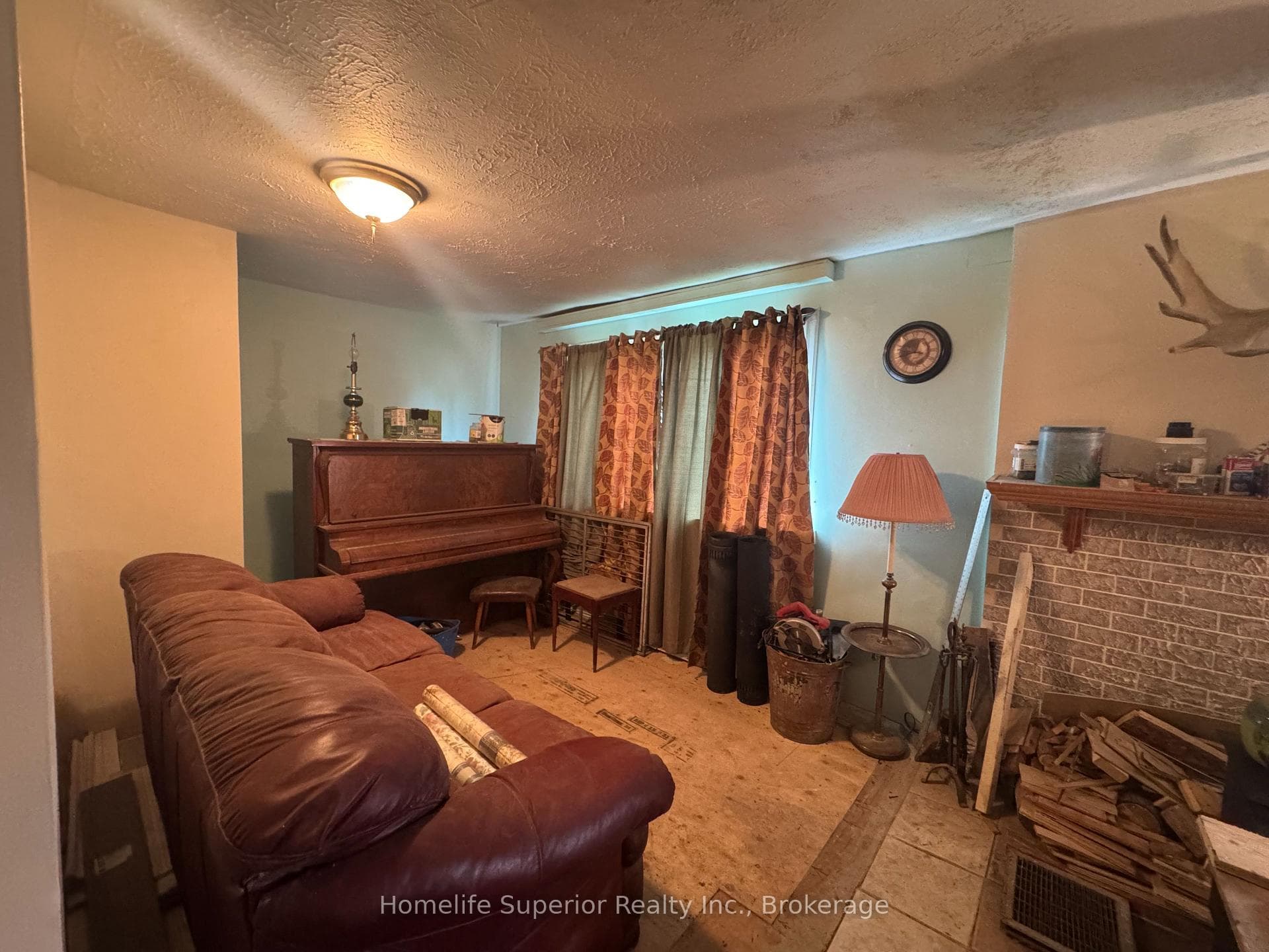 975 Cleveland Road photo 11