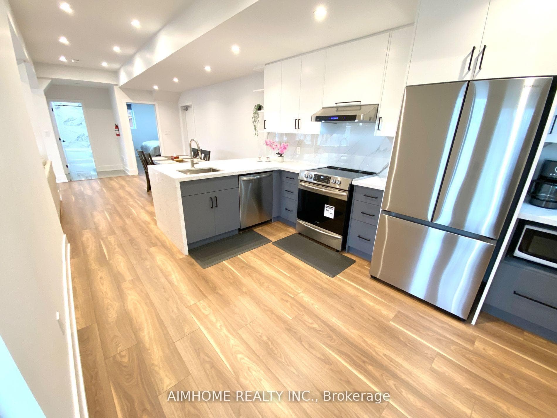 225 Maxwell Street Unit (Lower) photo 14