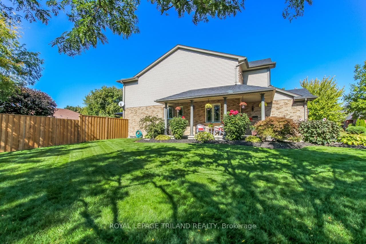 6696 Beattie Street photo 9