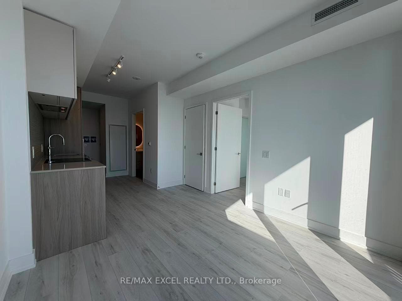 36 Olive Avenue Unit 2510 photo 17
