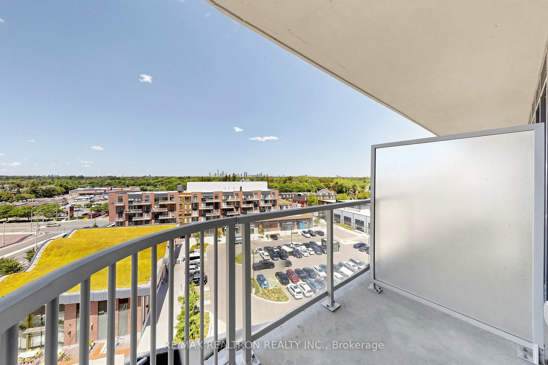 220 Missinnihe Way Unit 817 photo 41