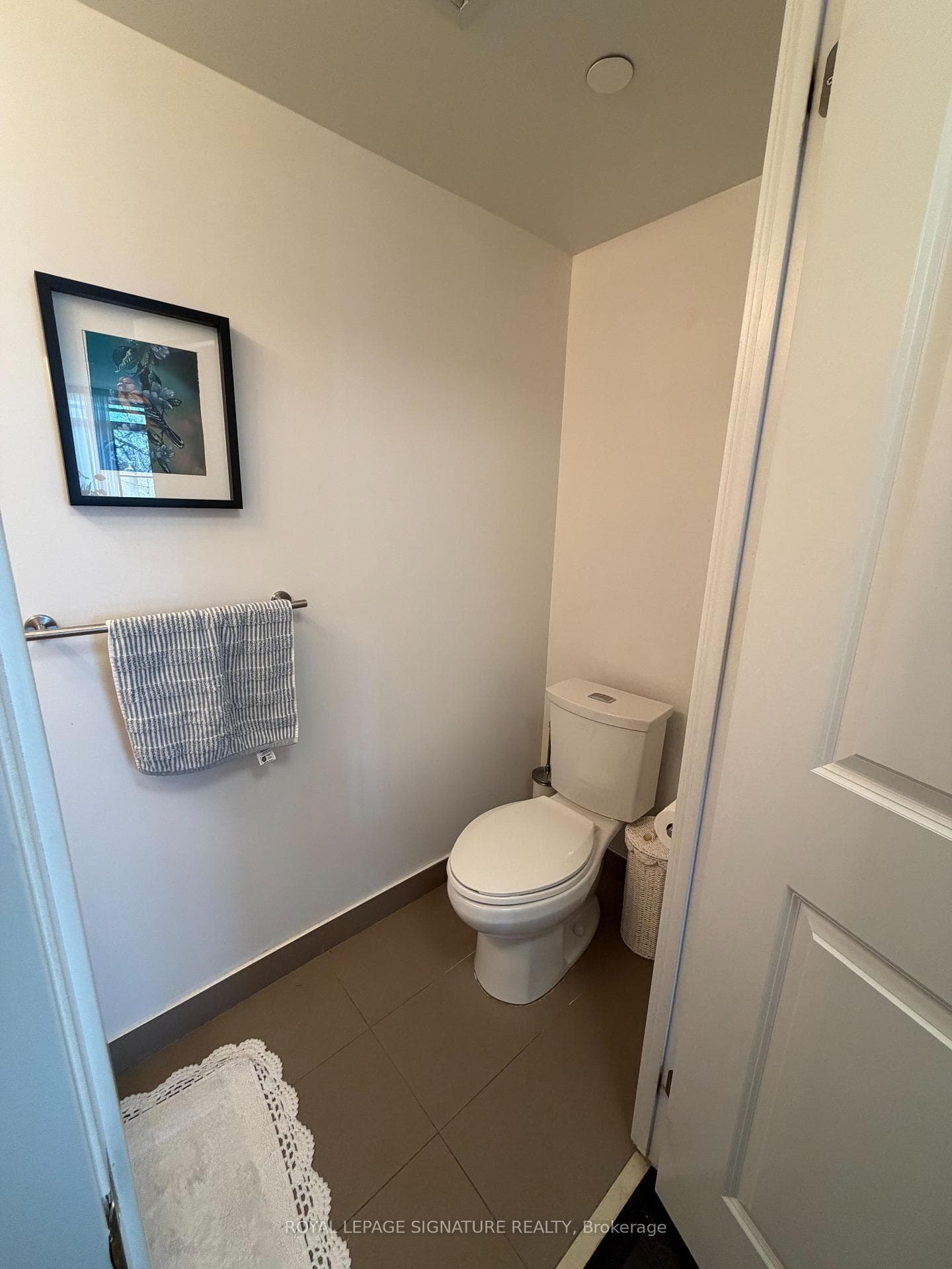 8 Fieldway Road Unit 215 photo 10