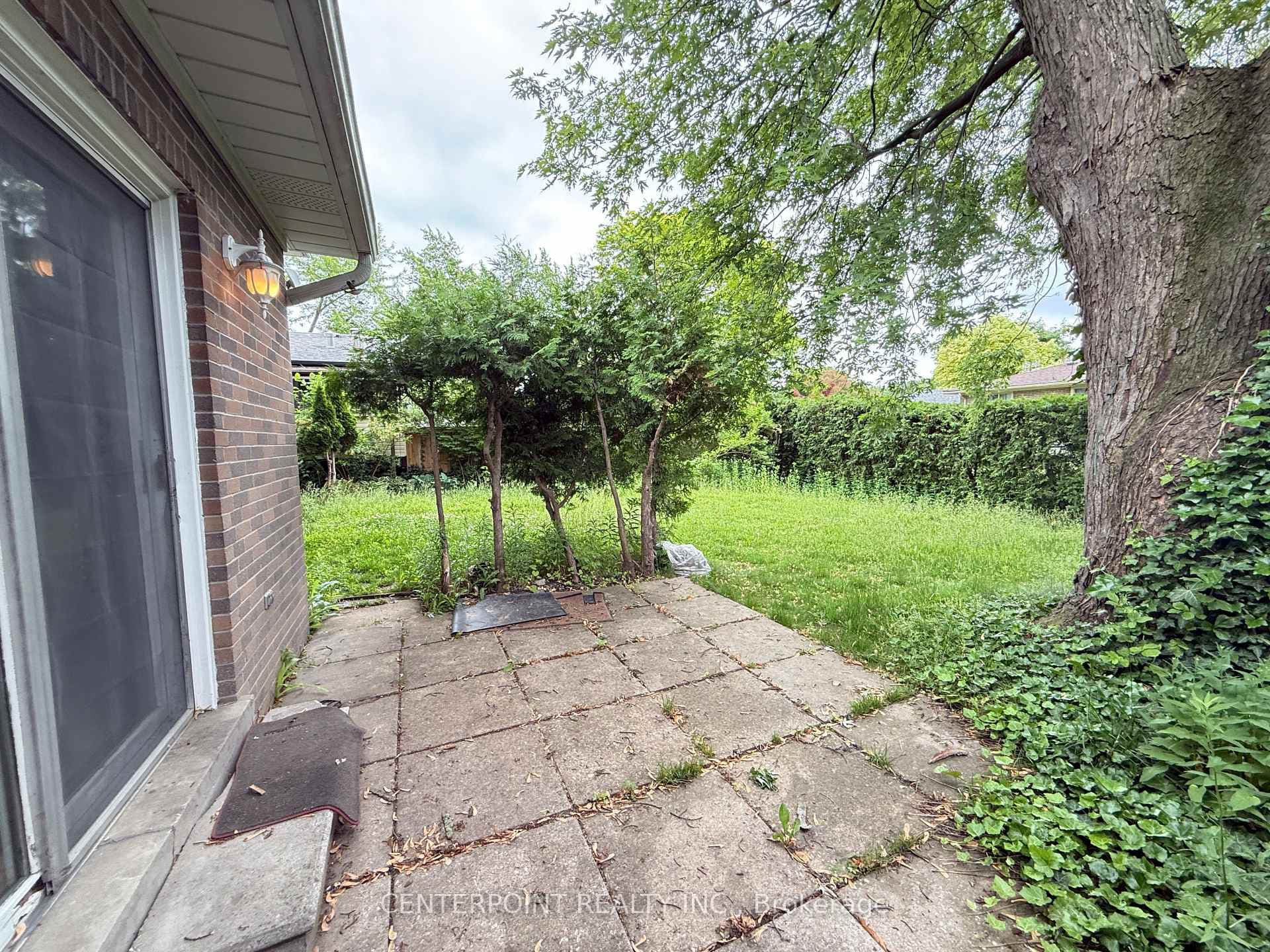 4 Bellbury Crescent photo 18