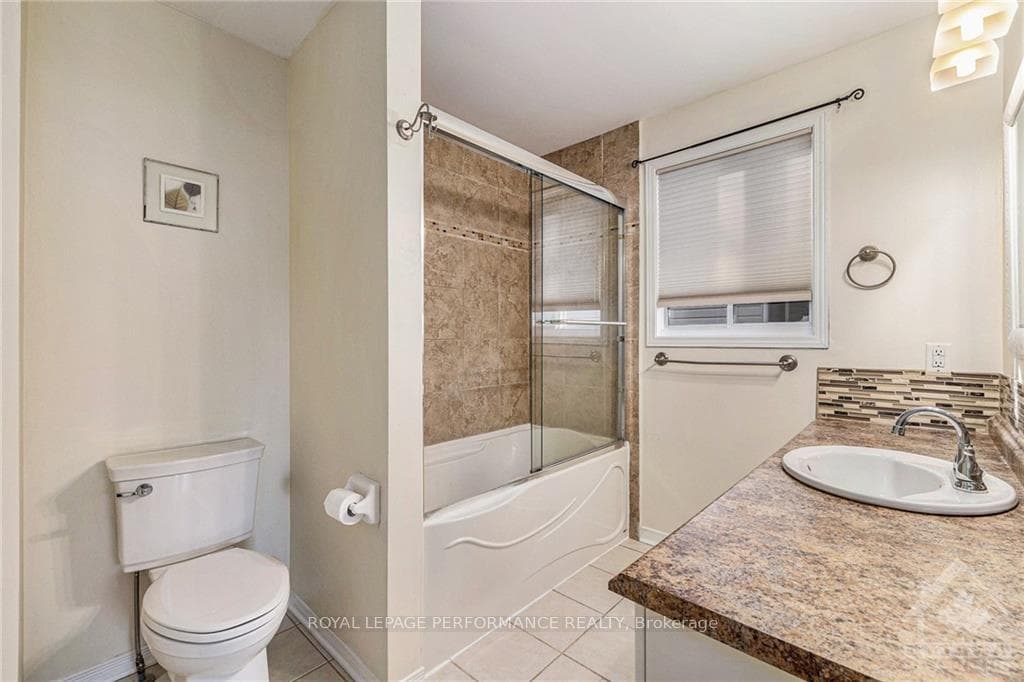 282 SANDHILL Road photo 15