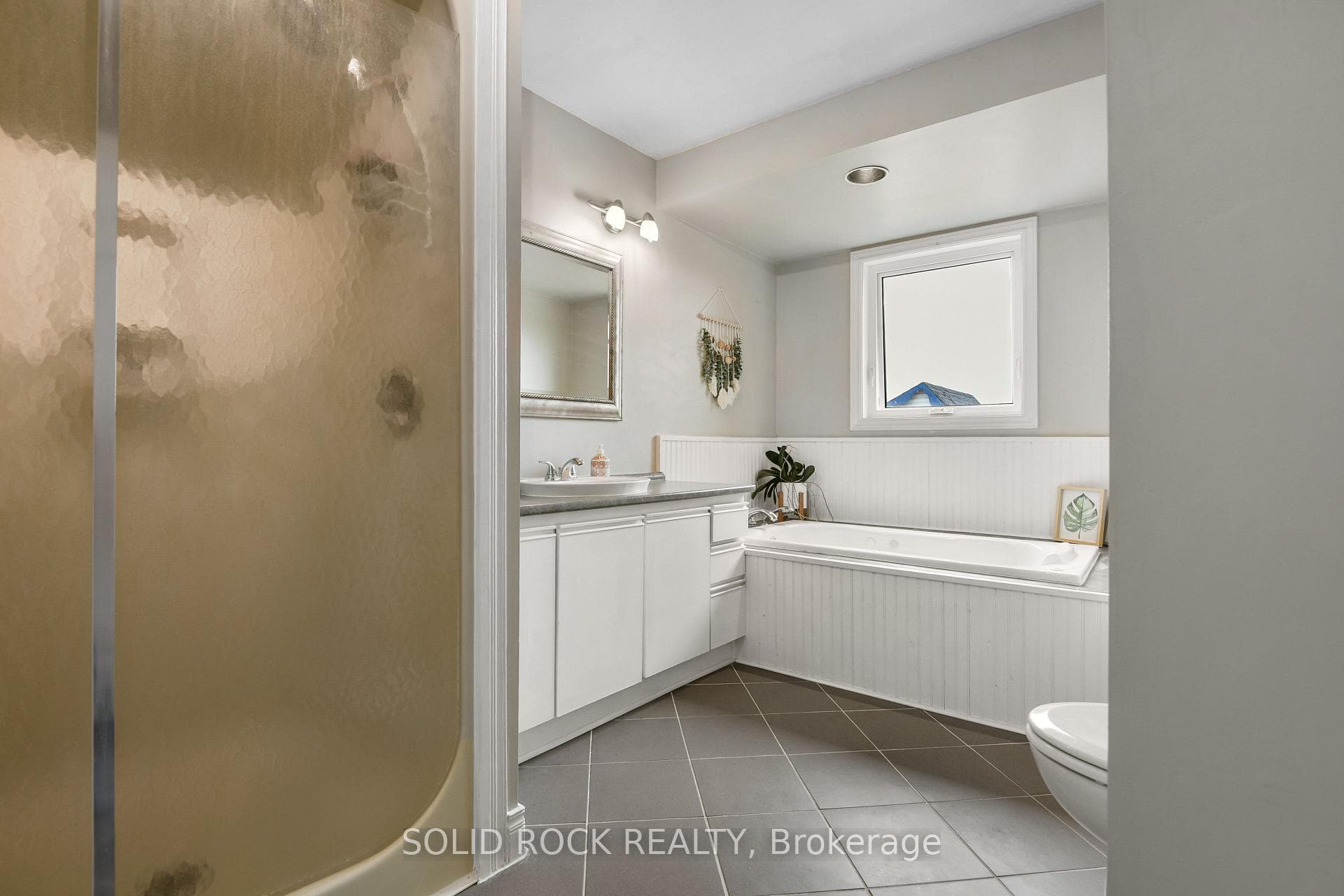 6372 Rothbourne Road photo 31