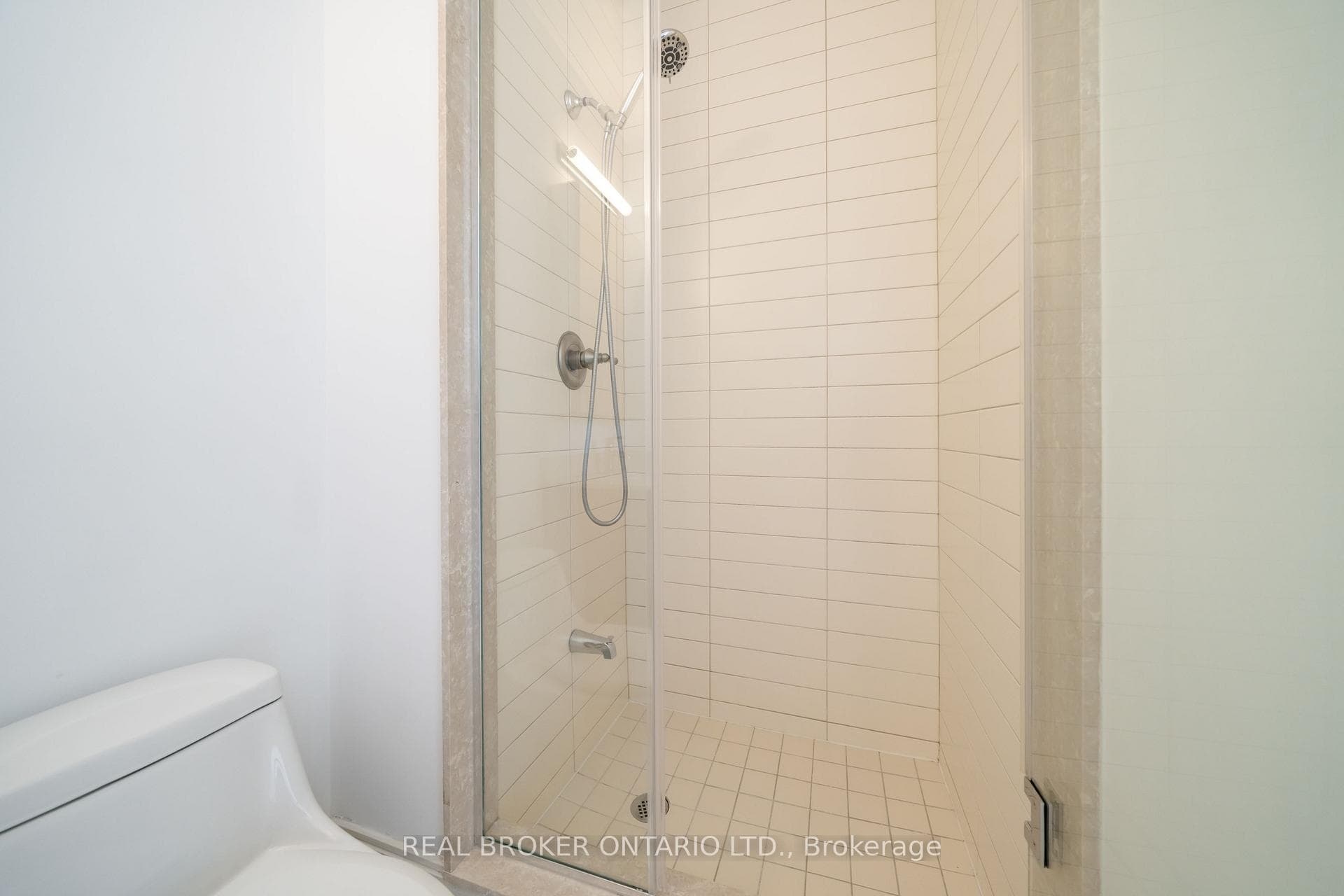 21 Balmuto Street Unit 2202 photo 22