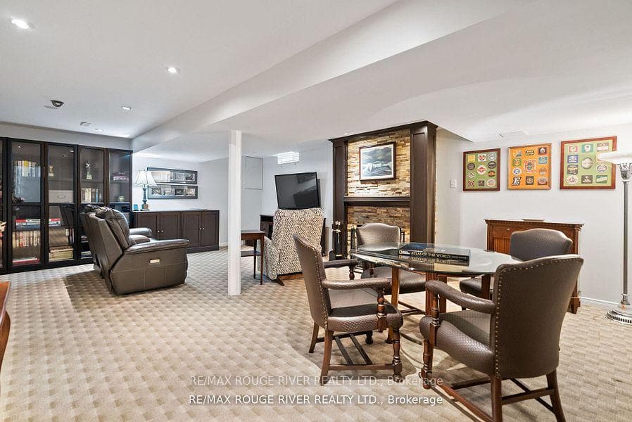 225 Glen Hill Drive photo 20