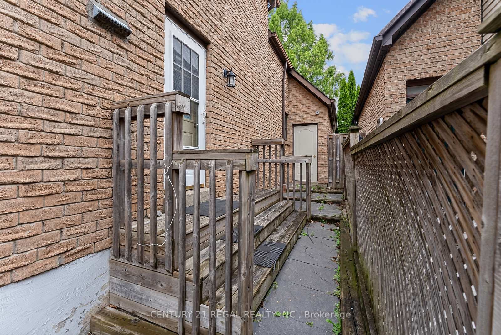 28 Ecclesfield Drive photo 49