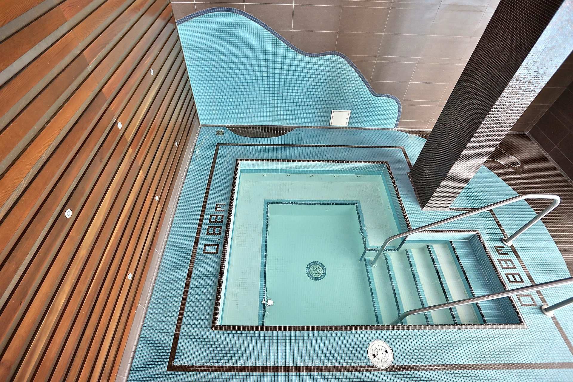 80 Marine Parade Drive Unit 435 photo 35