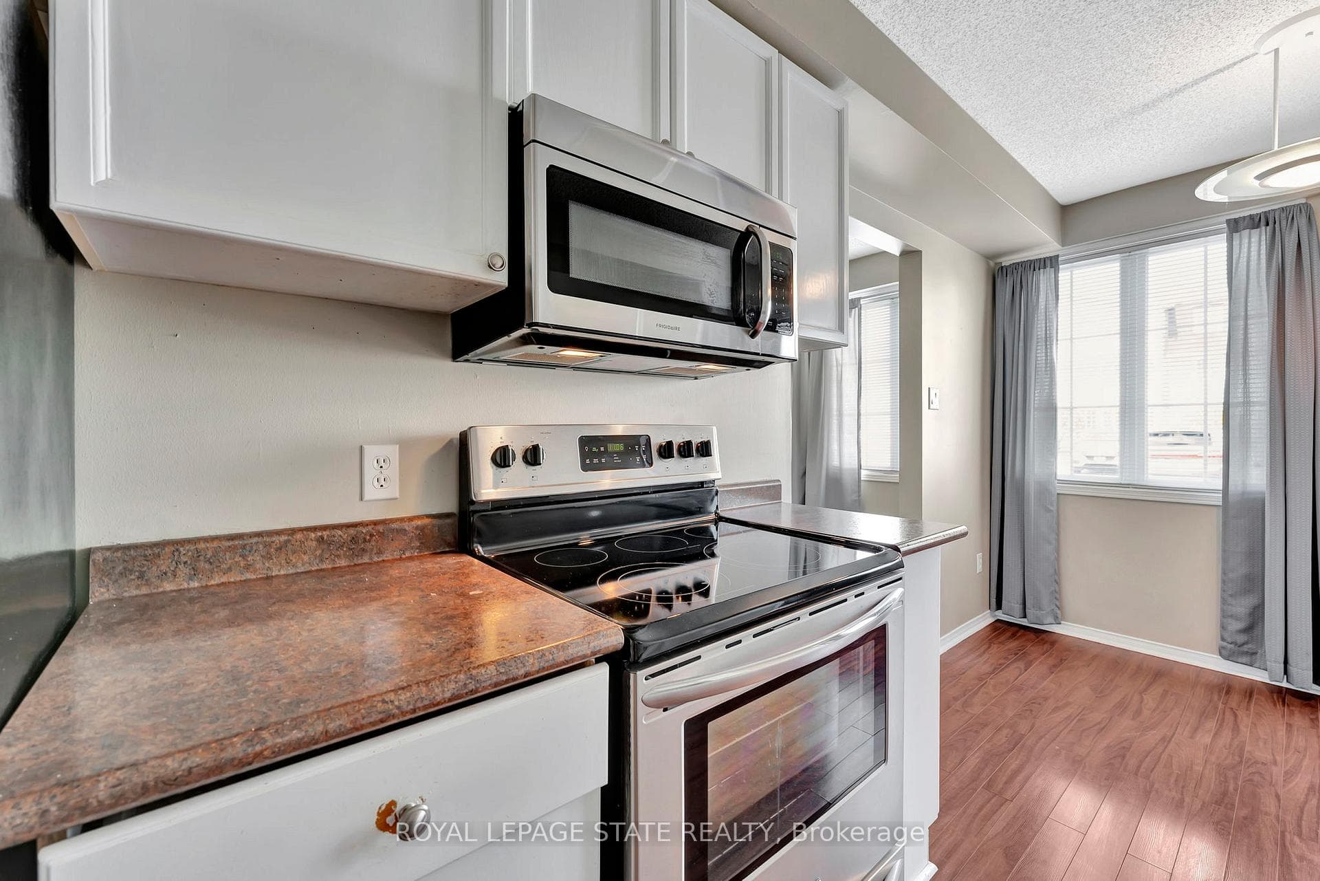 500 Silverbirch Boulevard Unit 101 photo 23